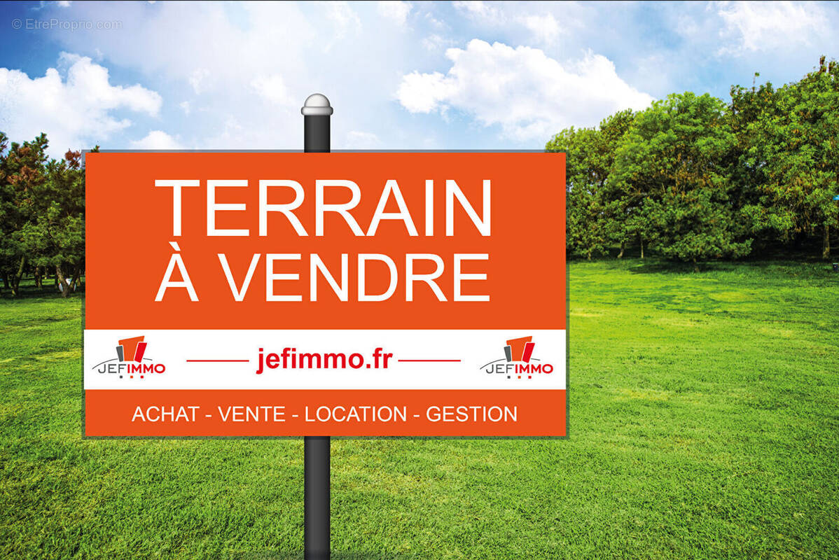 Terrain à SAINT-JULIEN-DE-CONCELLES