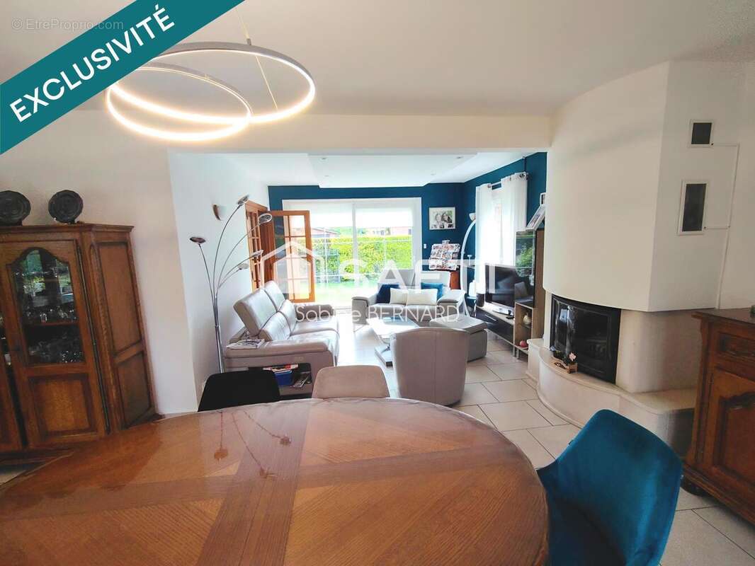Photo 2 - Maison à LA CHAPELLE-D'ARMENTIERES