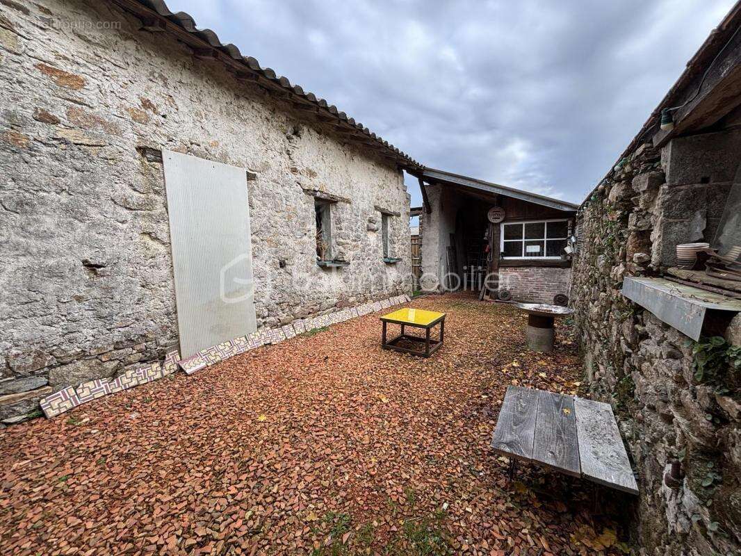 Appartement à LA GUYONNIERE