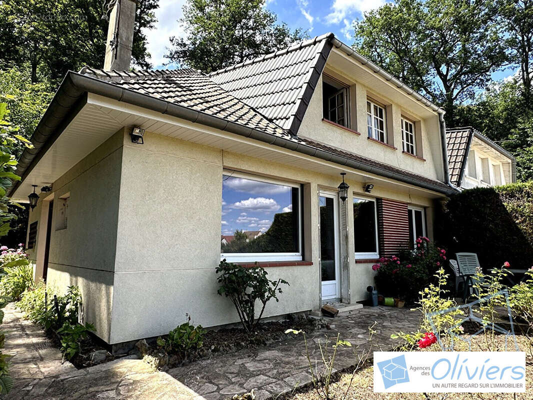 Maison à CHEVREUSE