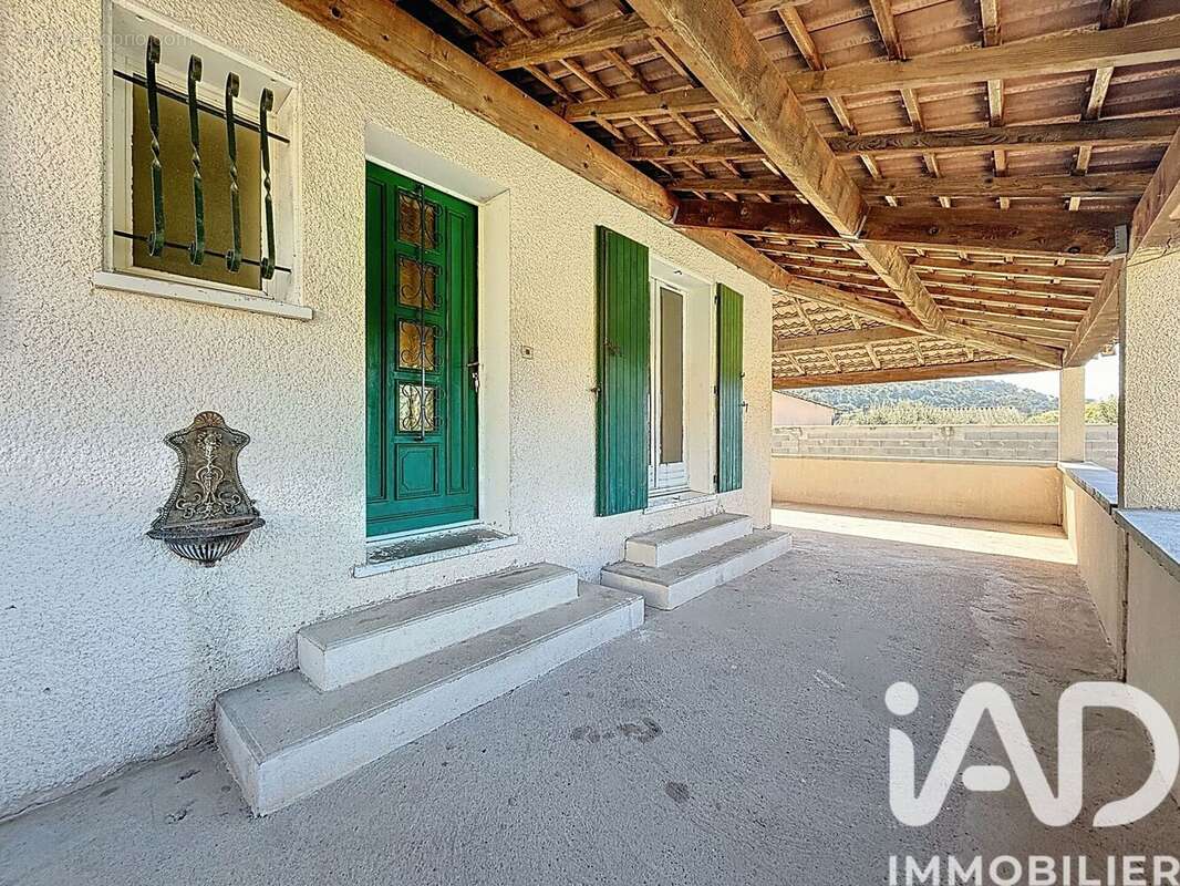 Maison 134 m² à Cornillon  - photo 5