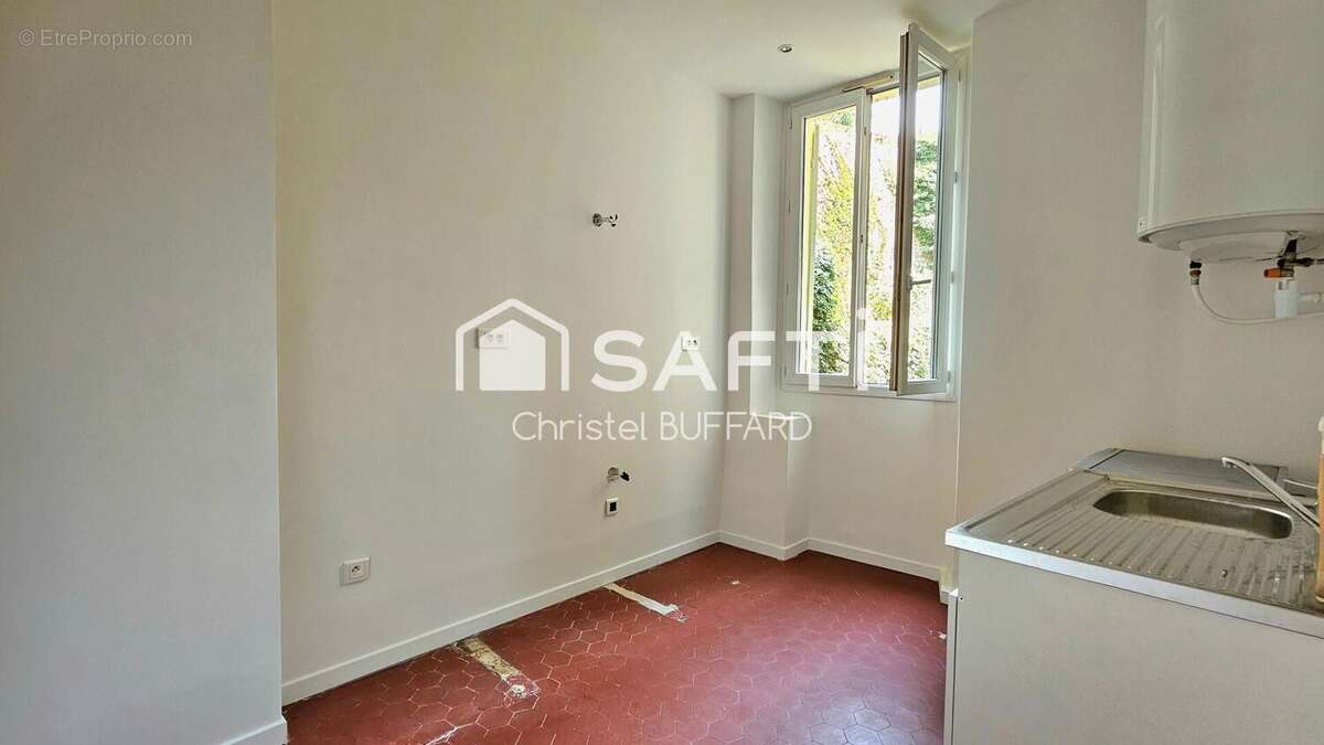Appartement 57 m² à Marseille-3e  - photo 5