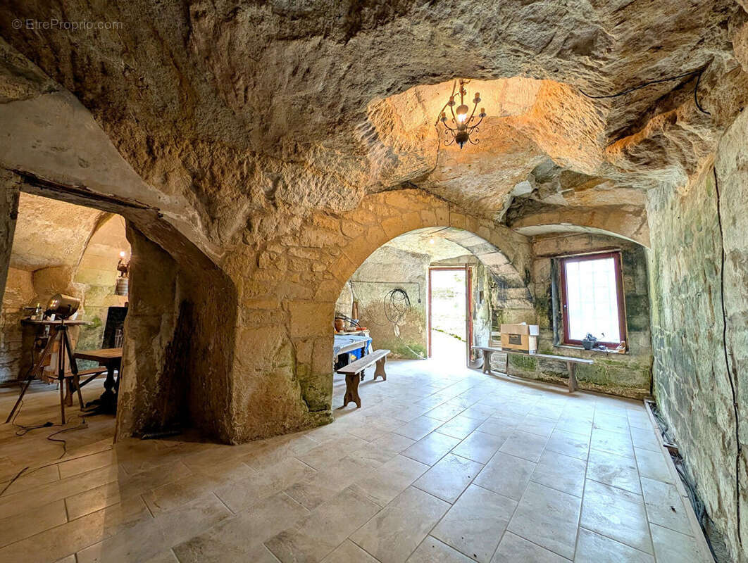 Maison à DOUE-LA-FONTAINE