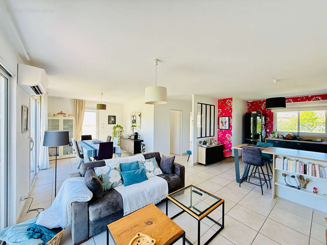 Maison à SAINT-SYLVESTRE-SUR-LOT