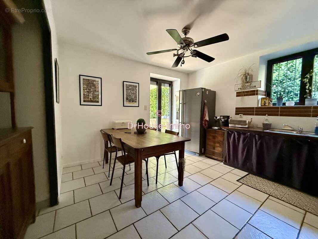 Maison à SAINT-CYPRIEN