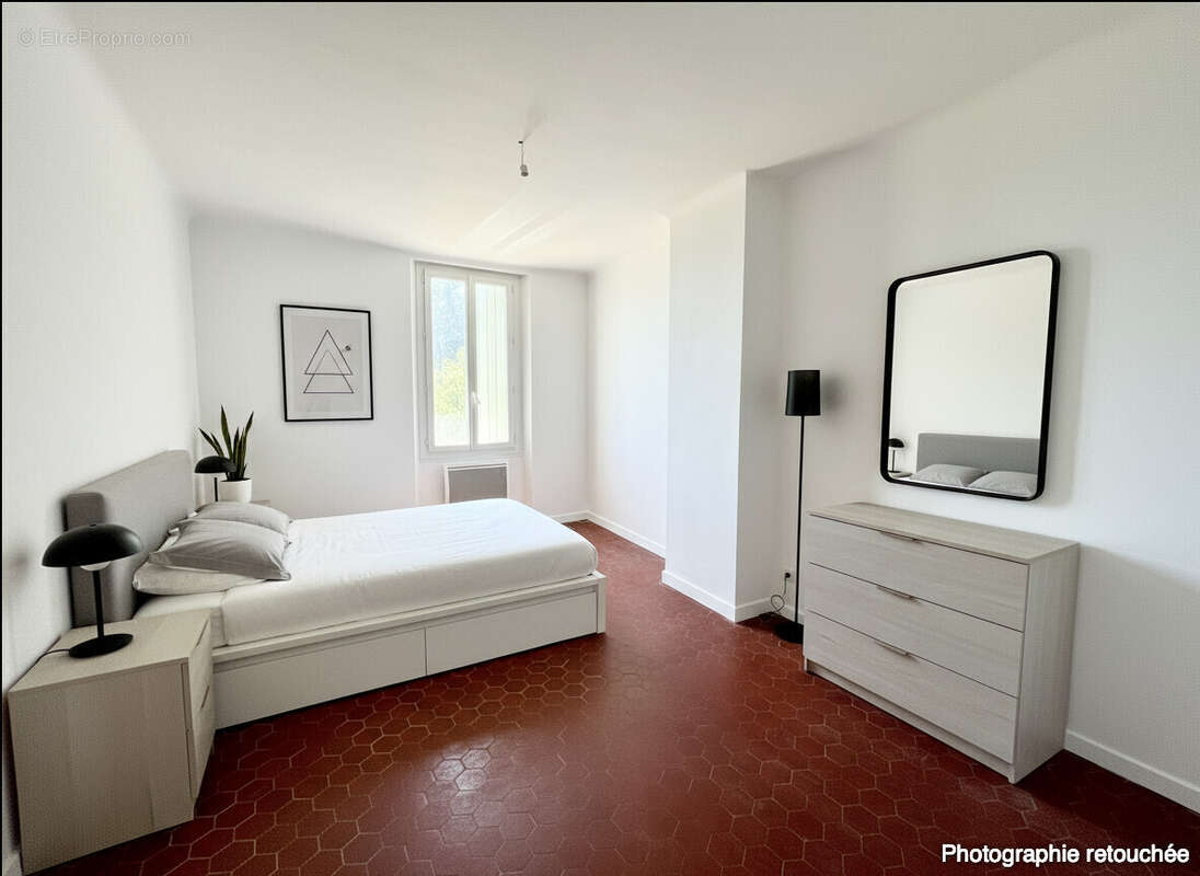 Maison à FLASSANS-SUR-ISSOLE
