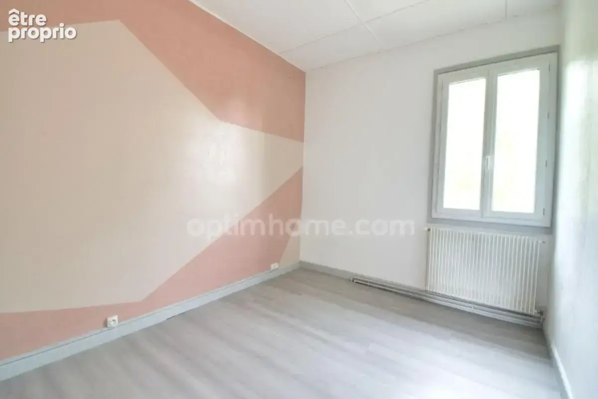 *** exclusivite *** propriete rare : maison dependances et terrain *** saint-jean-d'heurs 63190 *** - photo 10