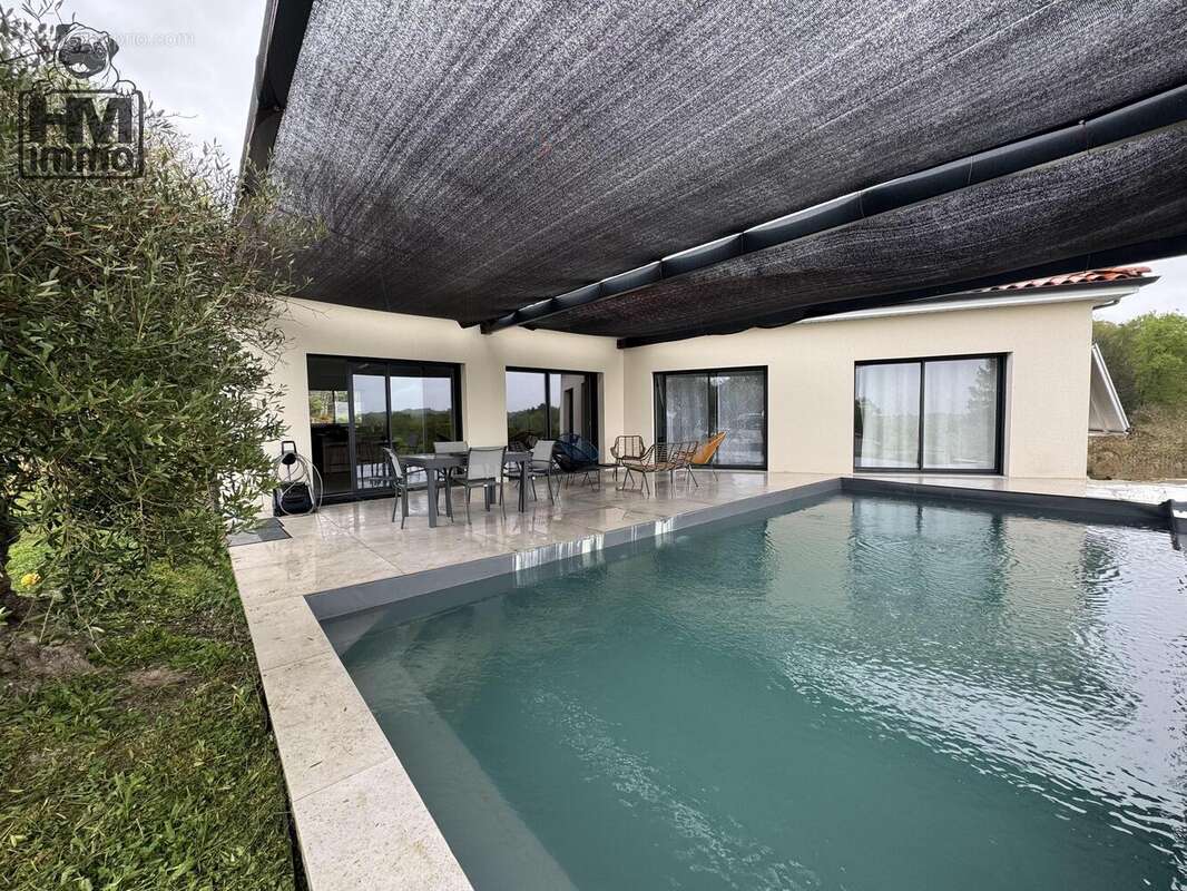 Maison 126 m² à Aureil  - photo 4