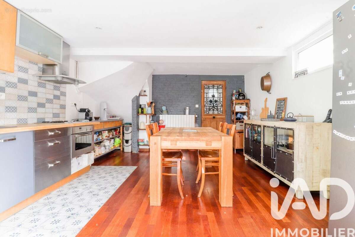 Photo 9 - Maison à SAULX-LES-CHARTREUX