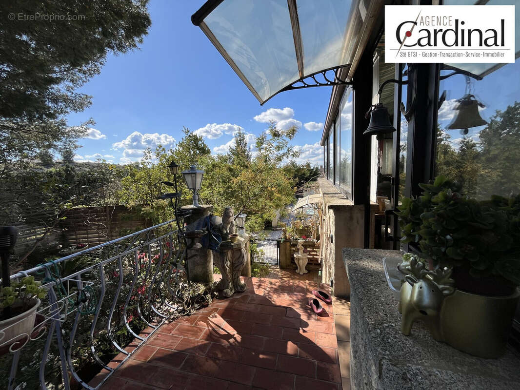 Maison à LANCON-PROVENCE