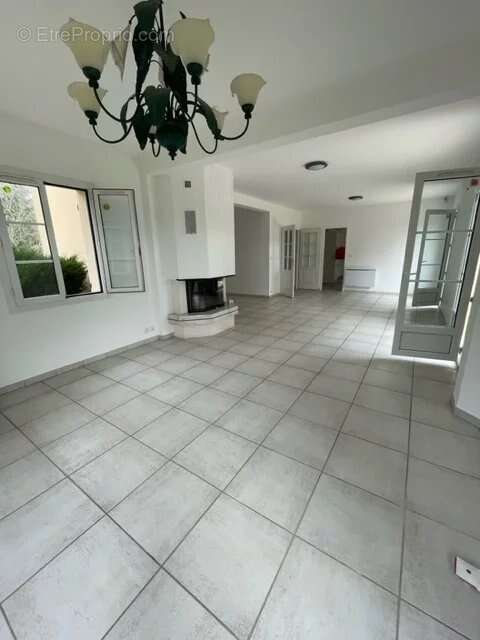 Saint Nom La Breteche Maison De Standing - photo 11