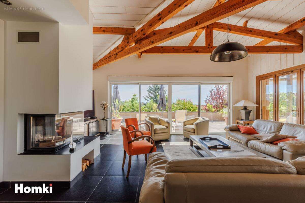 Maison/Villa T4 de 137 m² à Dardilly 69570 - photo 13