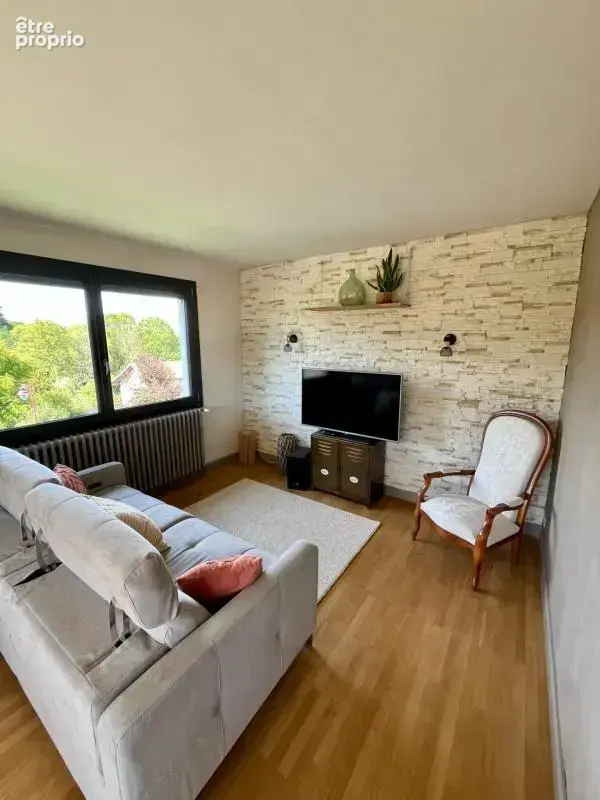 Maison de village sur CONDAMINE (01) - photo 5