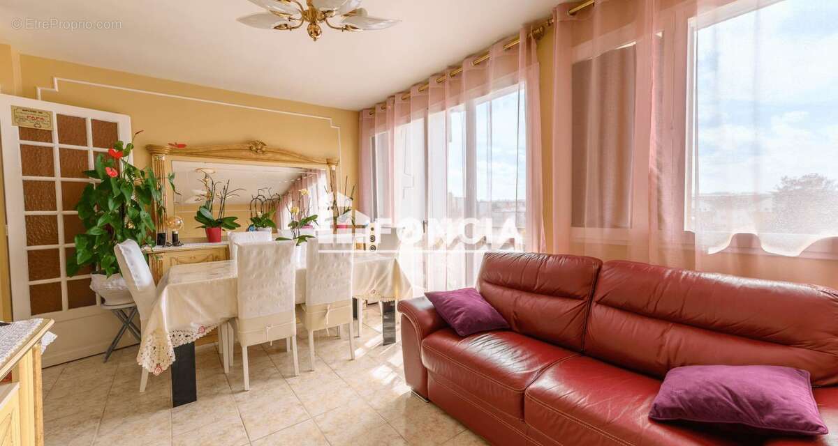 Appartement à NEUILLY-SUR-MARNE