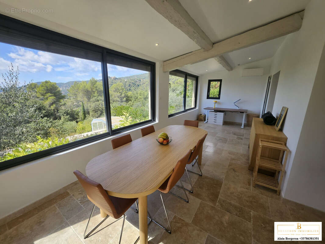 Maison 185 m² à Cabris  - photo 4