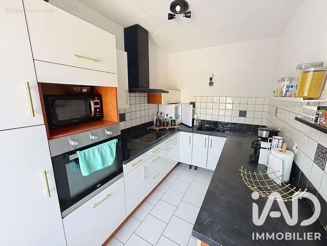 Maison 81 m² à Bayeux  - photo 6