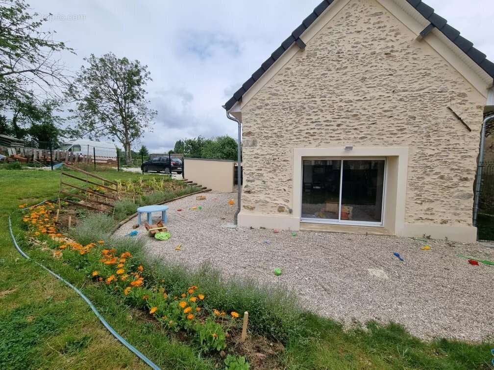 Maison à COULOMMIERS