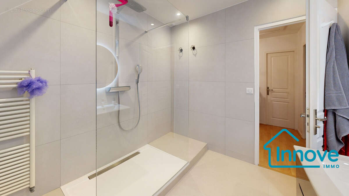 Maison à LA CELLE-SAINT-CLOUD