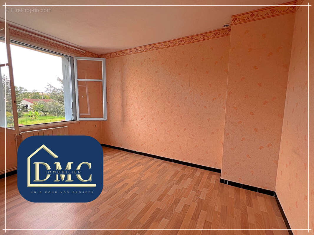 Maison à SAINT-SULPICE-SUR-LEZE