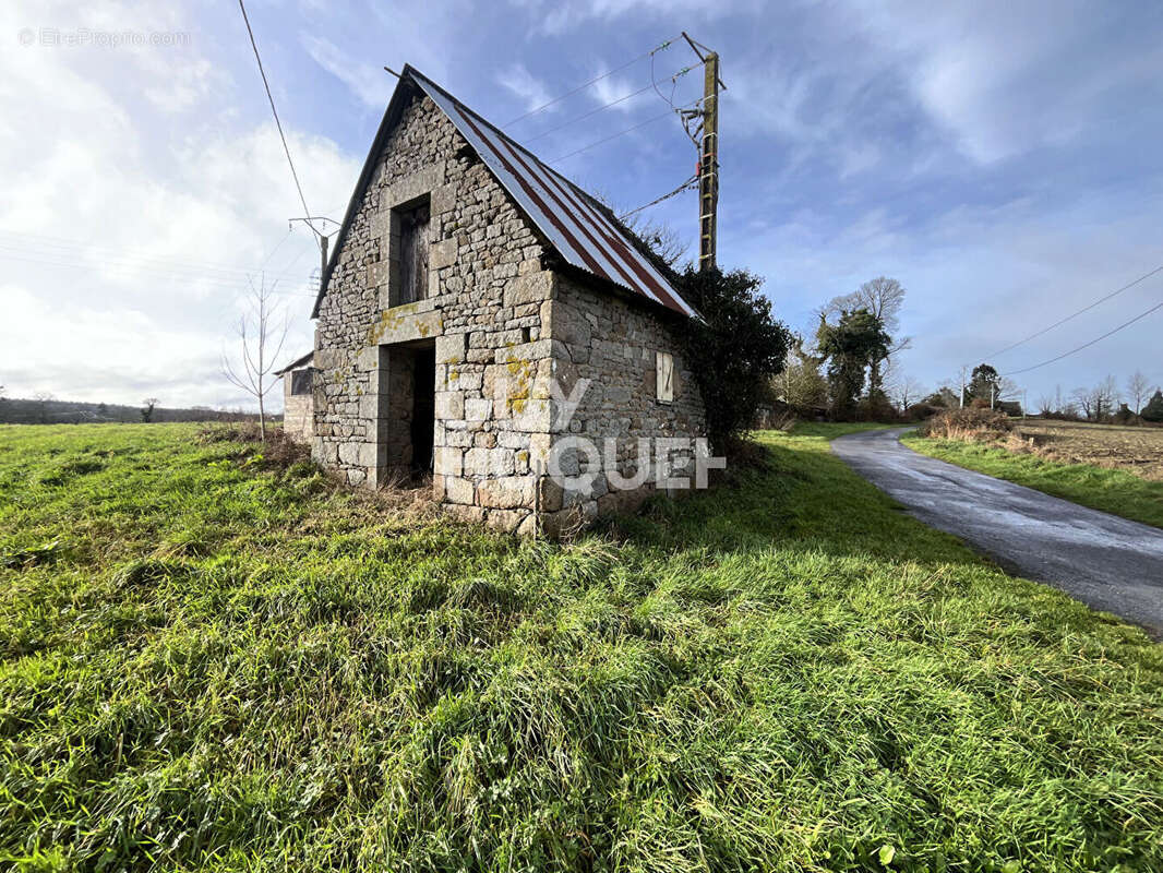 Maison à ANTRAIN