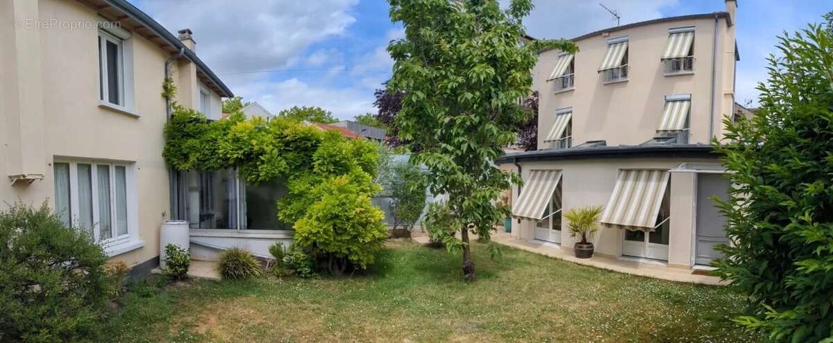 Maison à FONTENAY-SOUS-BOIS