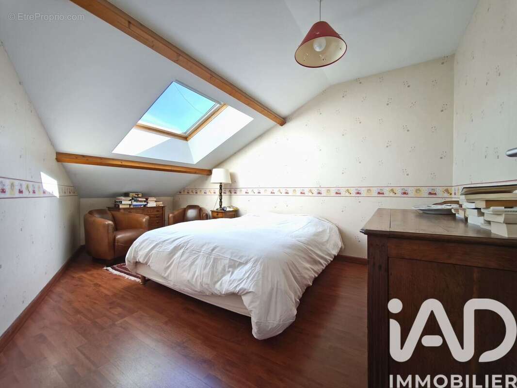 Photo 3 - Maison à REIMS