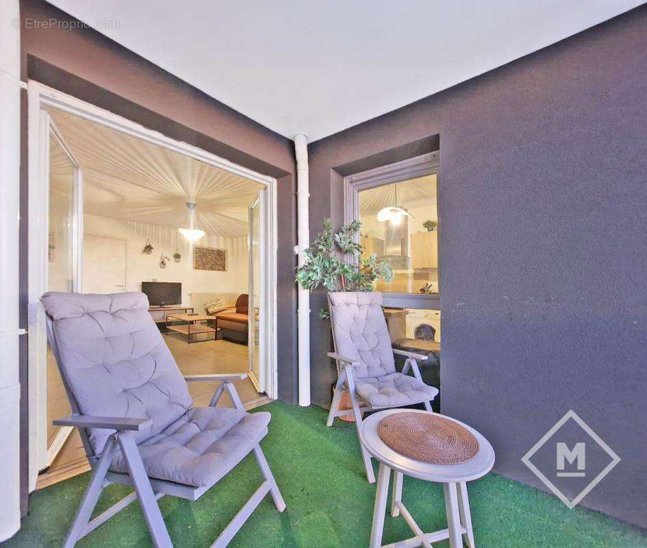 Appartement à MARSEILLE-2E