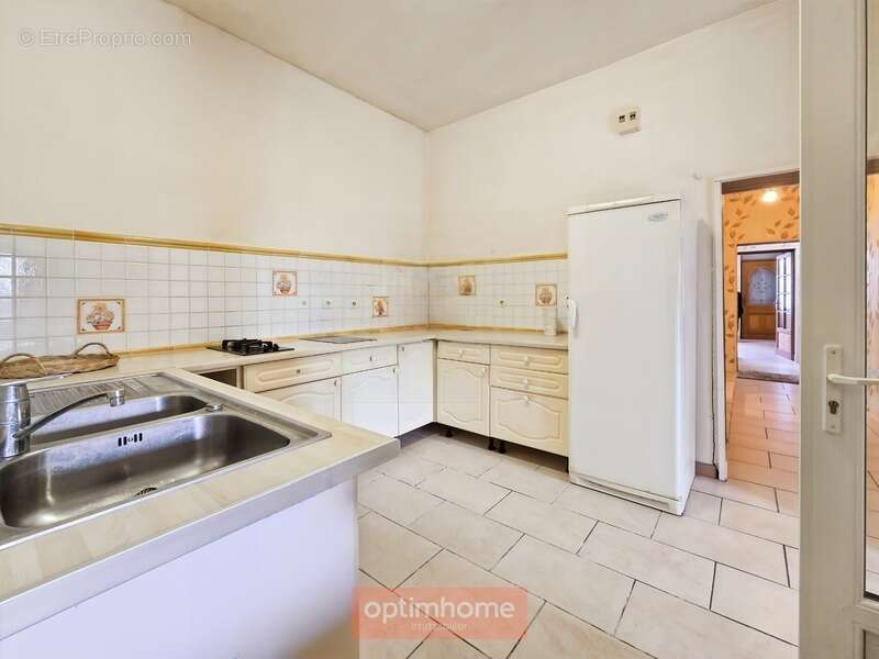 Maison à CROISILLES