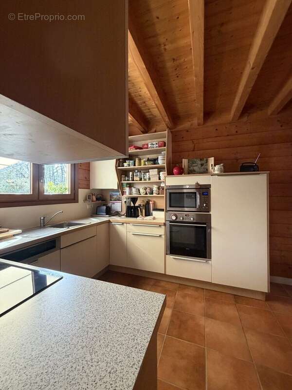 Maison à BLANZAC