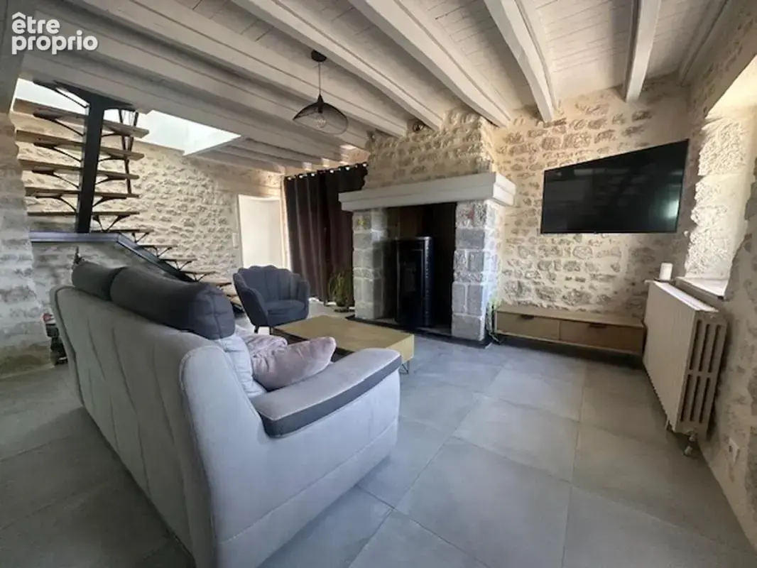 Maison 101 m² à Viabon  - photo 4
