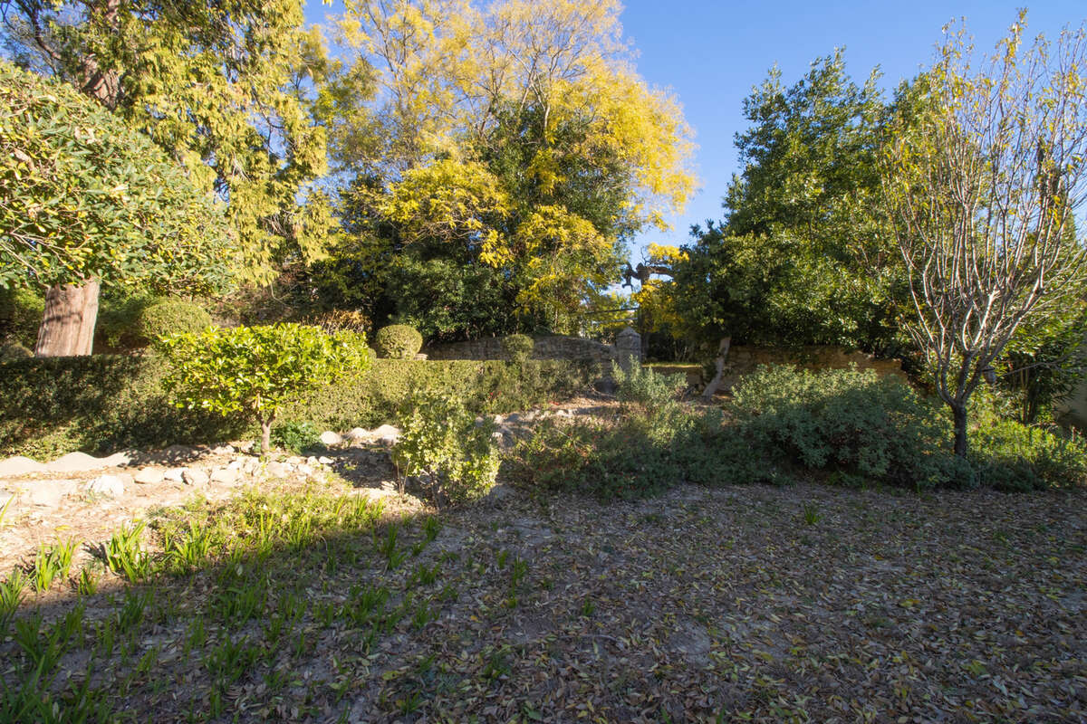 Maison à SAINT-FELIX-DE-LODEZ