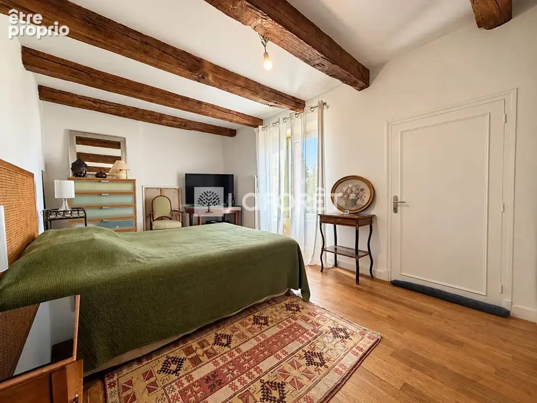 Maison  en pierre renovee avec grange - photo 8