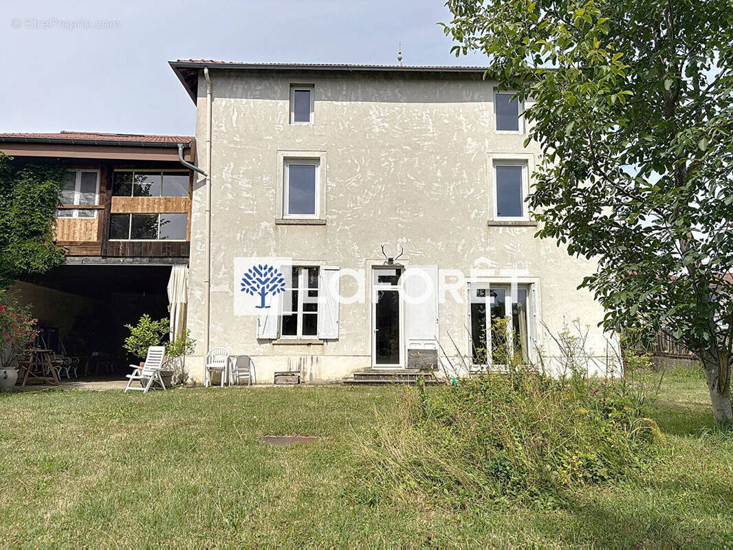 Maison à MIRIBEL