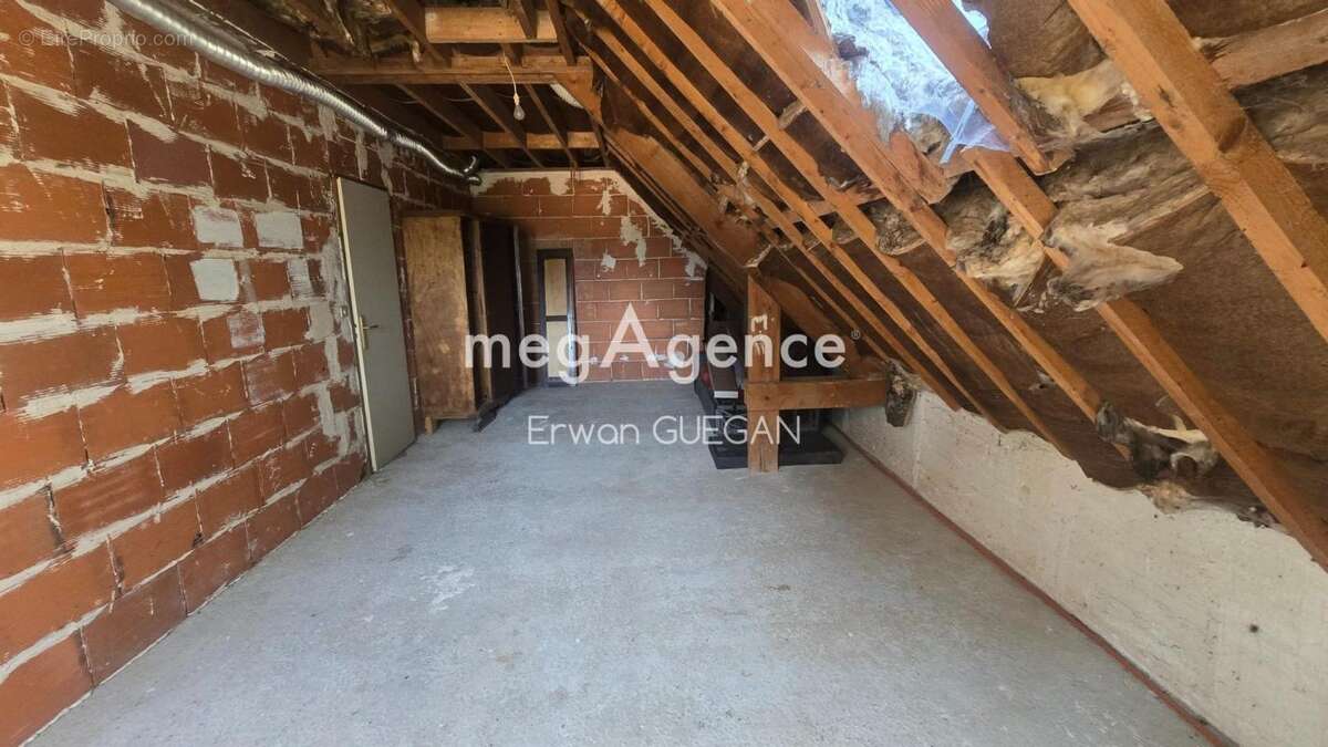 Maison à SAINT-GONNERY