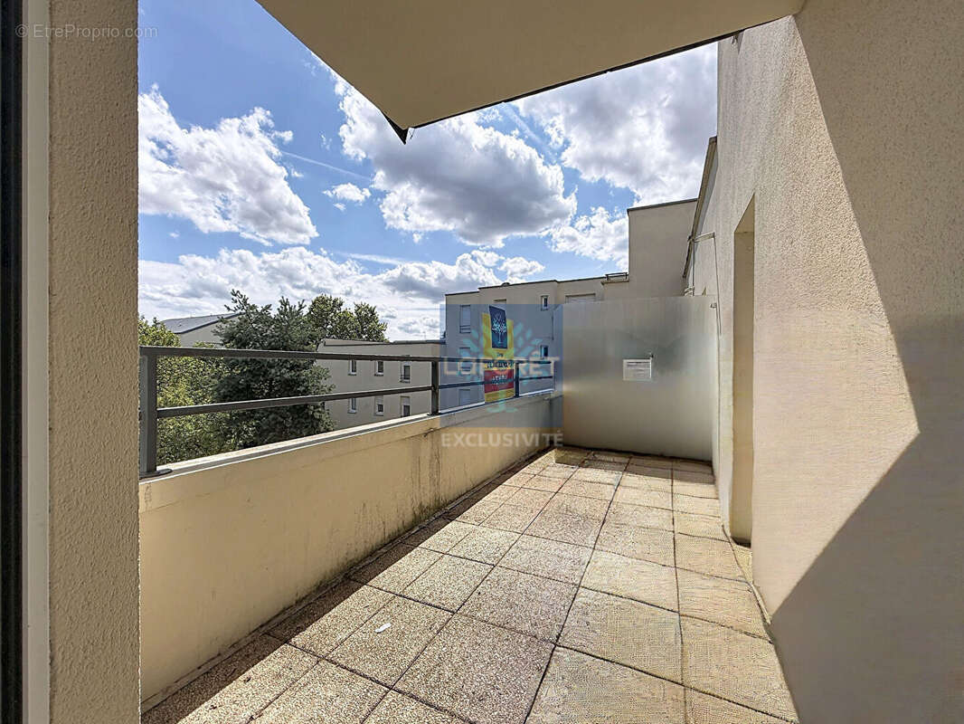 Cergy (95) - 4 pieces en duplex avec grande terrasse - photo 3