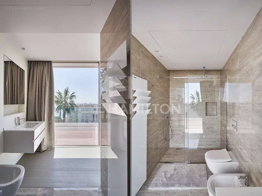 Maison à CANNES