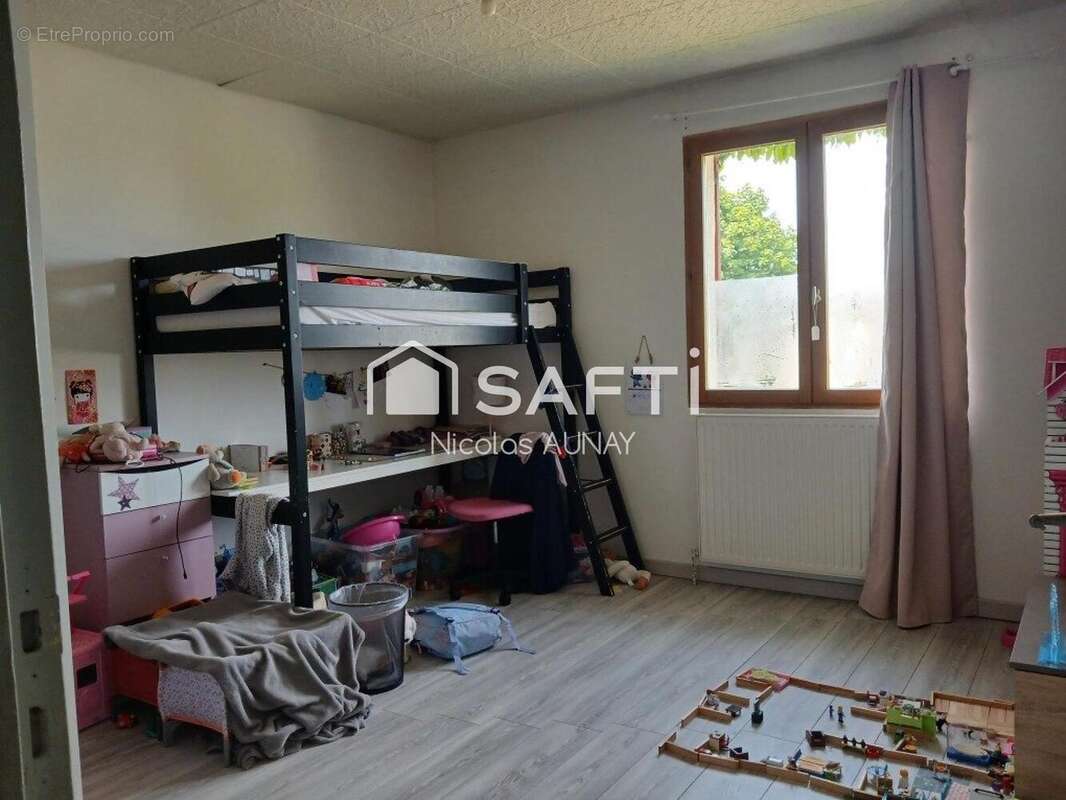 Photo 6 - Maison à LOUAILLES
