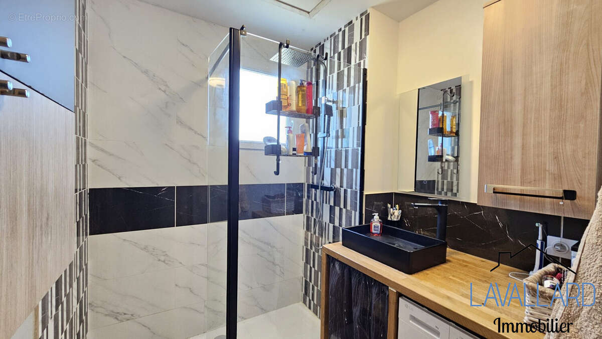 Maison 92 m² à Canaples  - photo 5