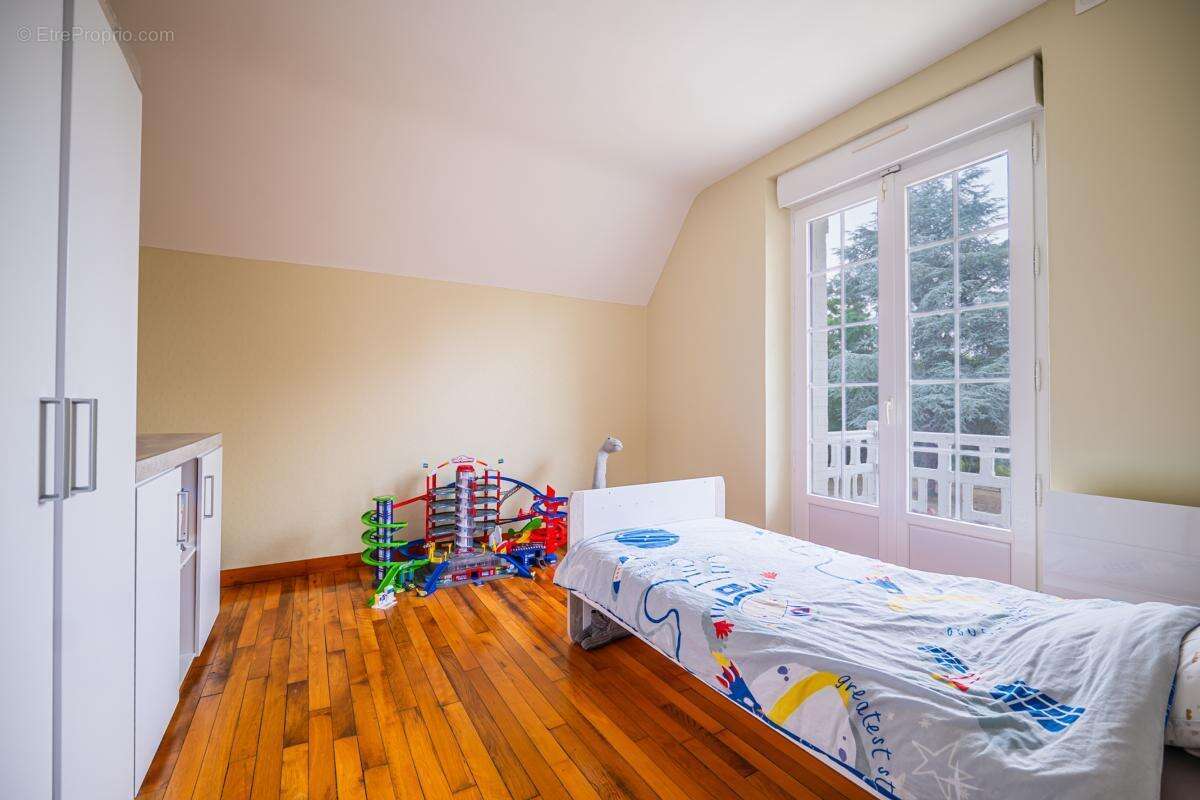 Maison à SABLE-SUR-SARTHE