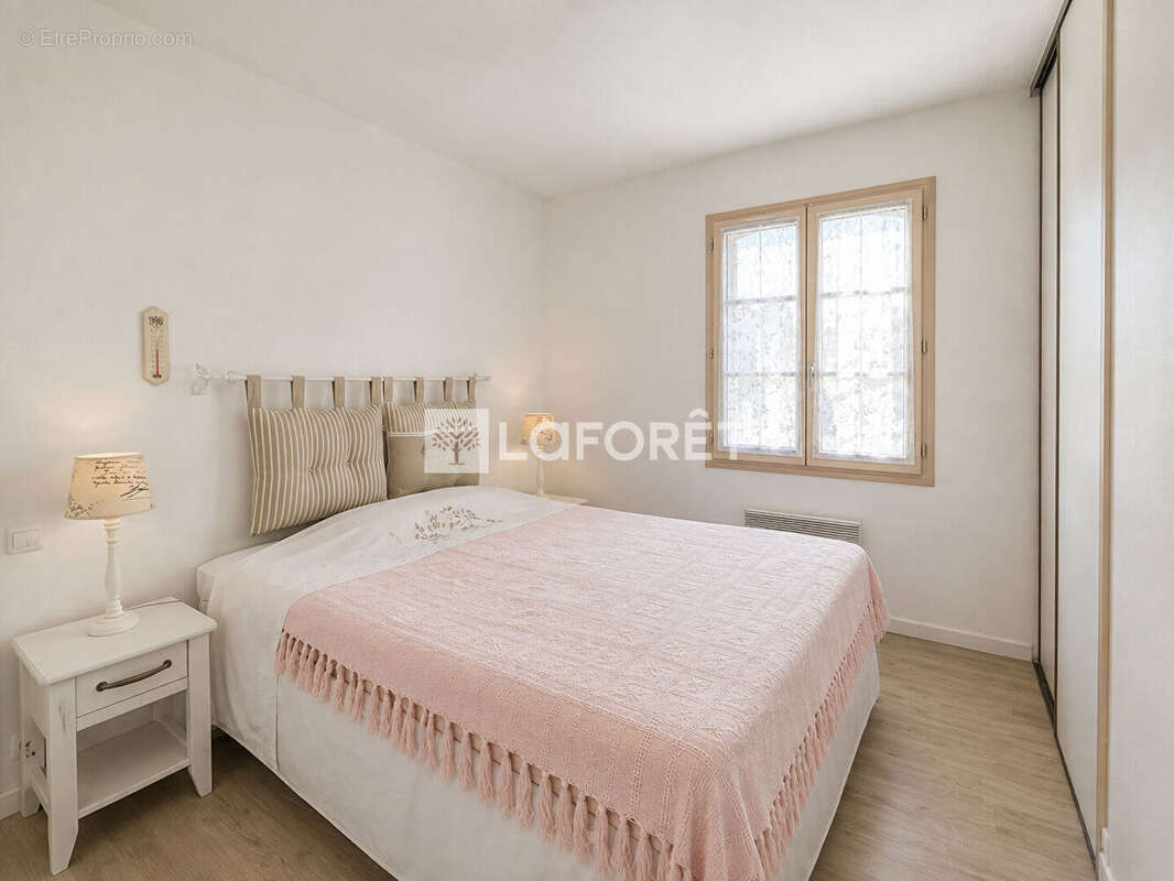 Maison Saint Georges Des Coteaux 5 pièces 103 m2 - photo 7