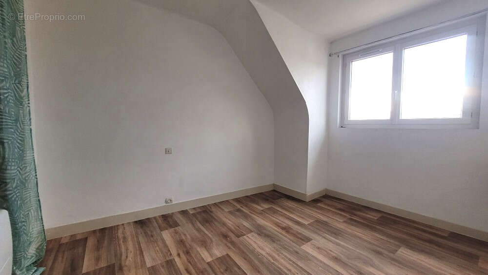 Appartement à MONDEVILLE