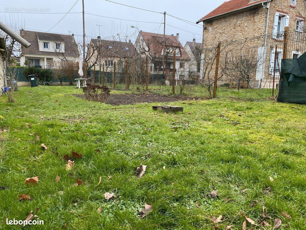 Terrain à DRAVEIL