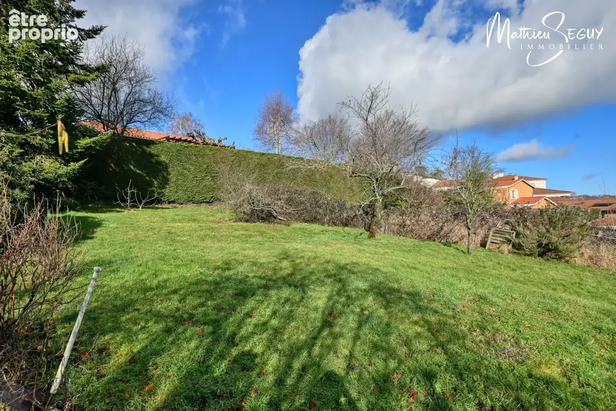 Maison individuelle à bâtir sur un terrain de 378 m² à POLLIONNAY (69) - photo 3