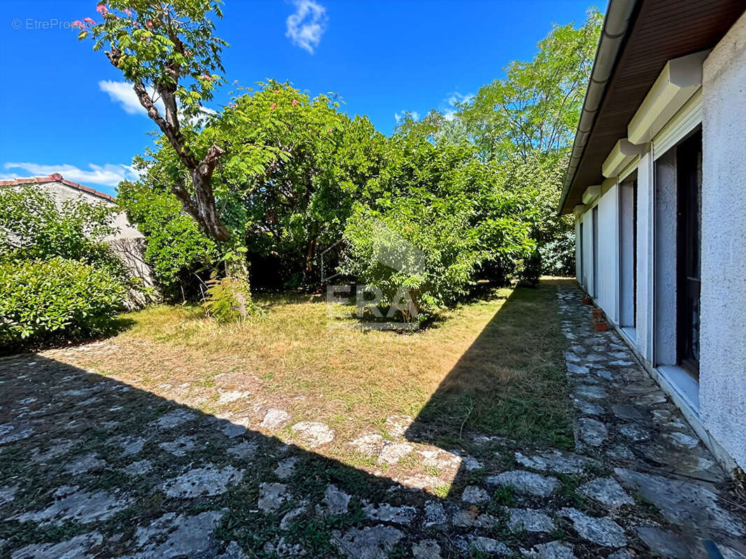 Pessac Cap de Bos, calme, verdoyant, plain pied indépendant, joli jardin - photo 8