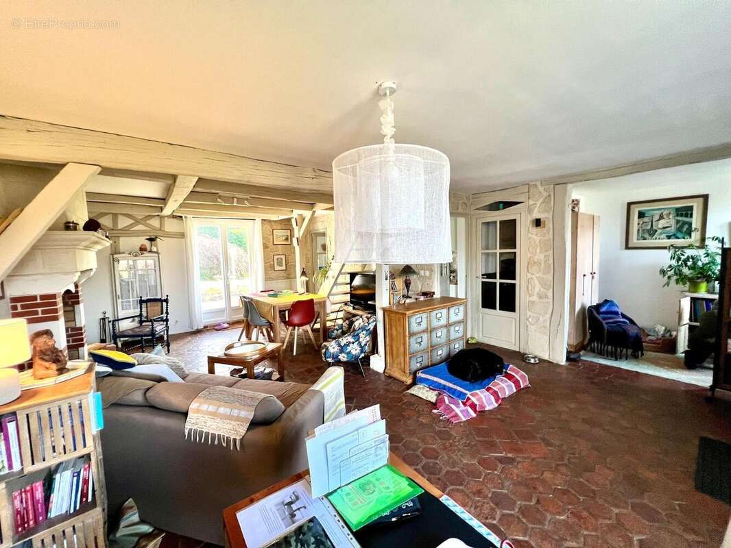 Photo 8 - Maison à VILLERS-COTTERETS