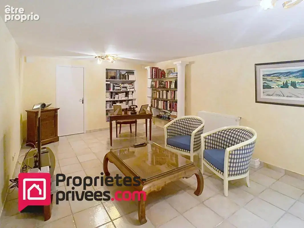 Maison Plan D Aups Sainte Baume 5 pièce(s) 197m² - photo 18