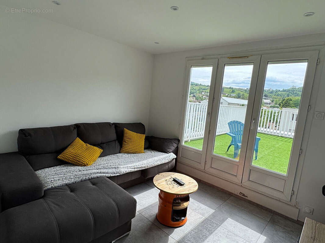 Superbe t4 avec terrasse et parking - photo 4