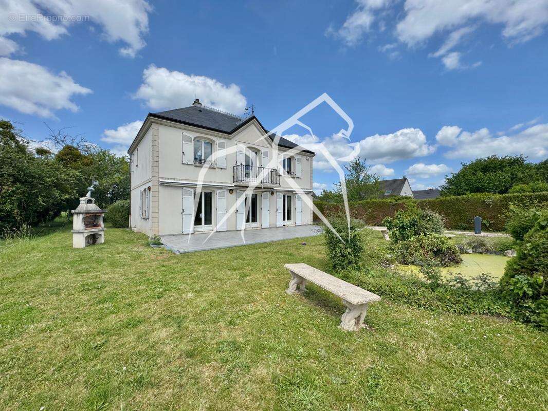 Maison à CAUDEBEC-LES-ELBEUF