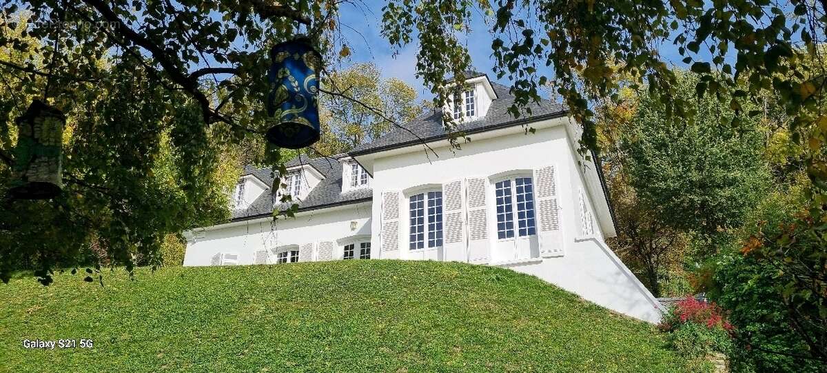 Maison à MANTES-LA-JOLIE