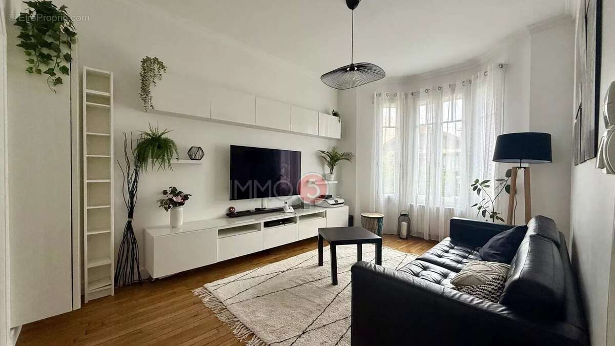 Maison à VILLEMOMBLE